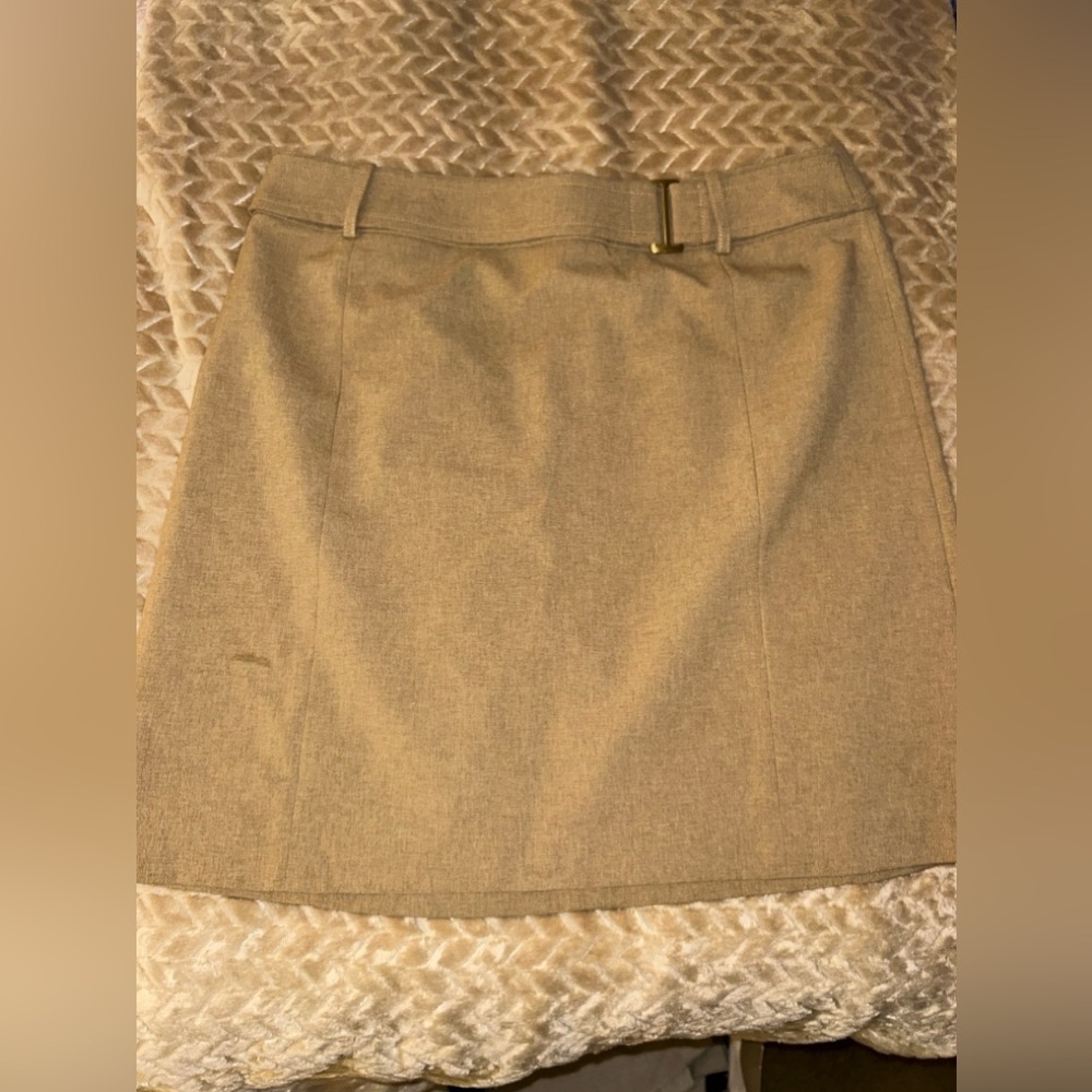New York and Compmay Mini Skirt. Size 8